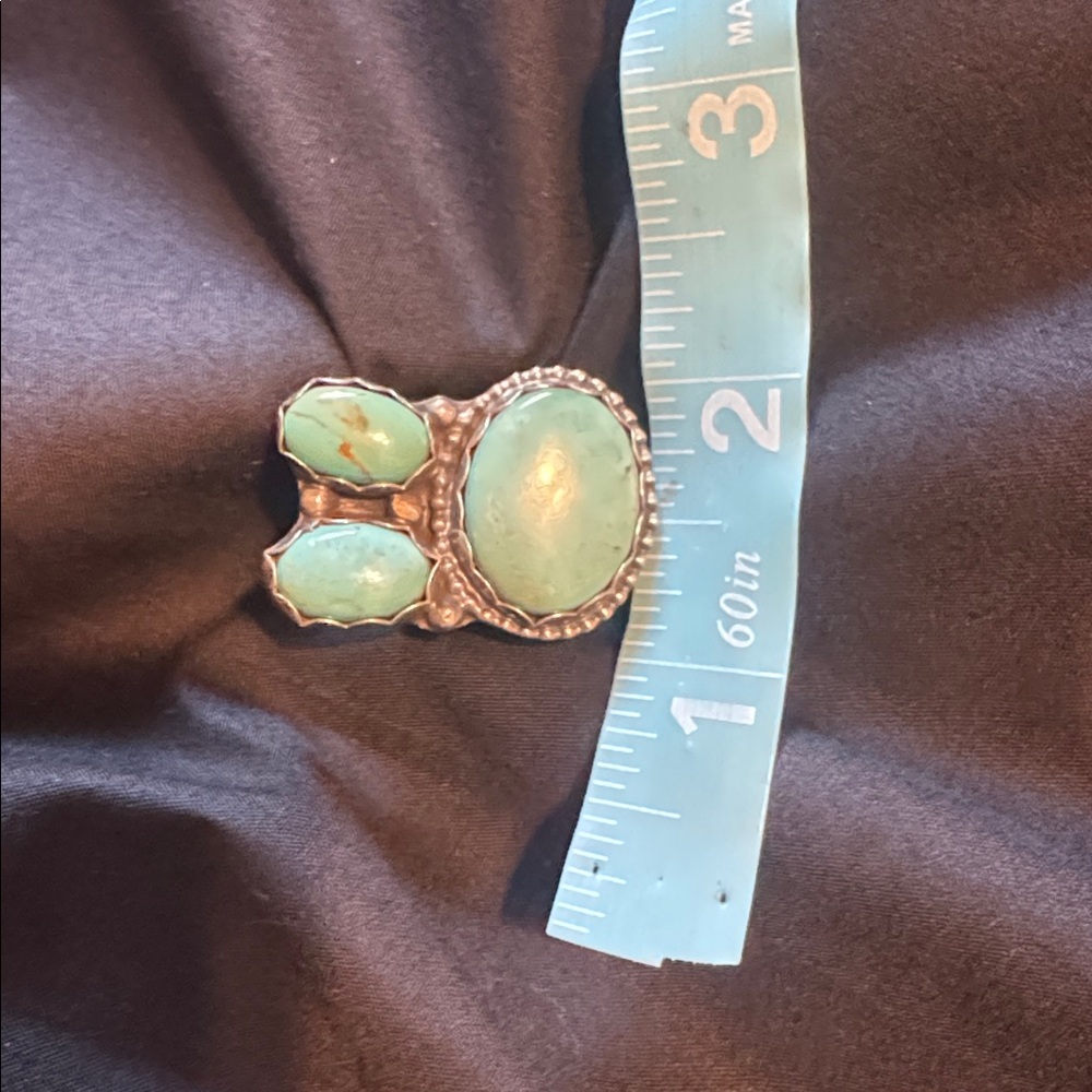 Turquoise Silver Ring - Picture 4 of 5